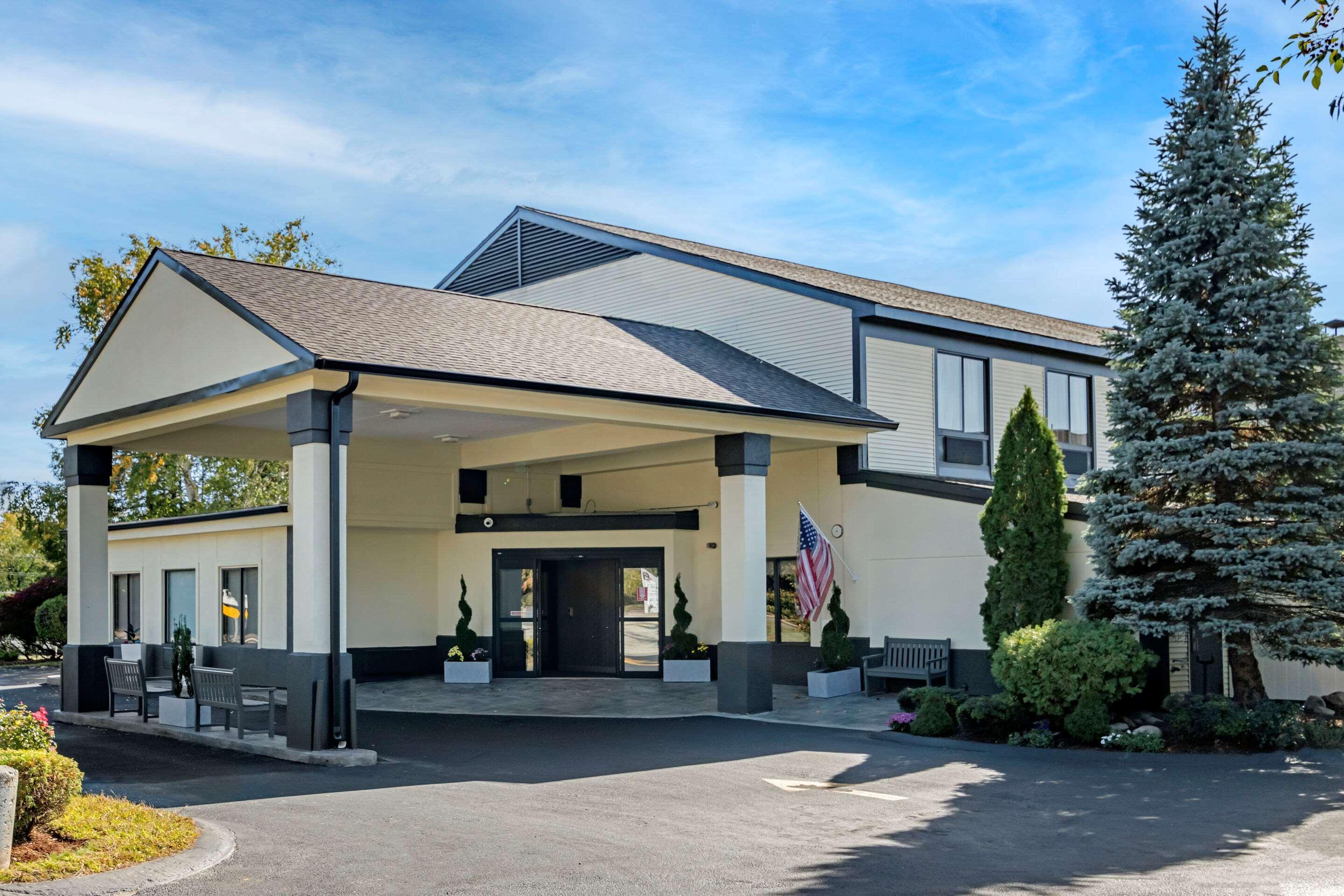 Clarion Inn Nashua Luaran gambar